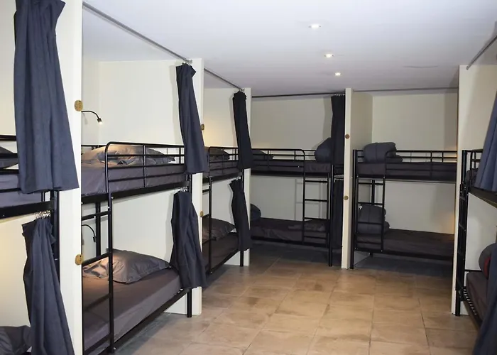 Hostel La Decouverte Petit Dejeuner Offert Le Puy-en-Velay