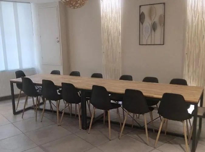 La Decouverte Petit Dejeuner Offert * Le Puy-en-Velay